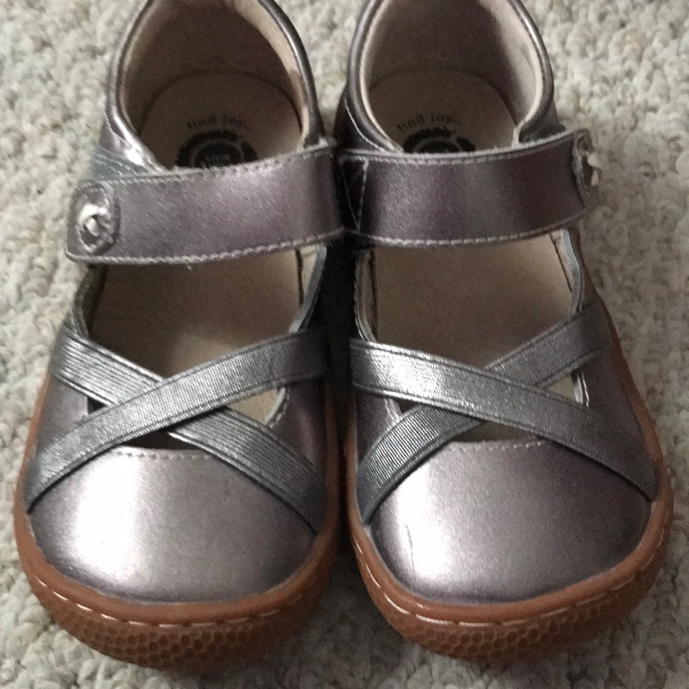 EUC Livie and Luca shoes size 11